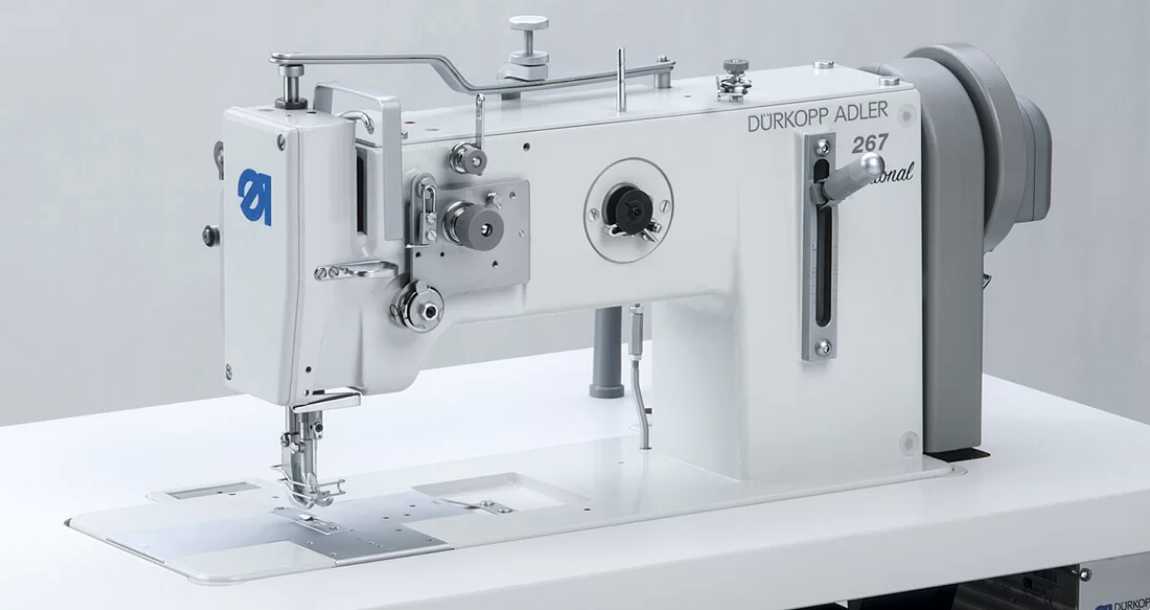 Швейная машина с тройным продвижением для тяжелых материалов DURKOPP ADLER 267-373